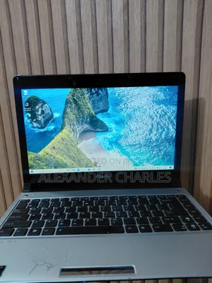 Laptop Asus U35JC 8GB Intel Core i3 HDD 160GB