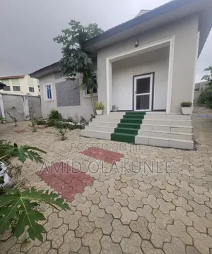 4bdrm Bungalow in Malami Estate for sale