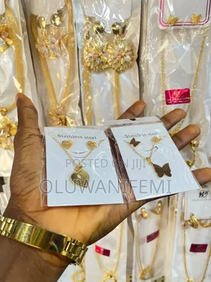 Nifemi Fashion Accessories