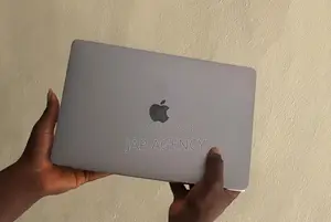 Laptop Apple MacBook Pro 2018 16GB Intel Core i5 SSD 512GB
