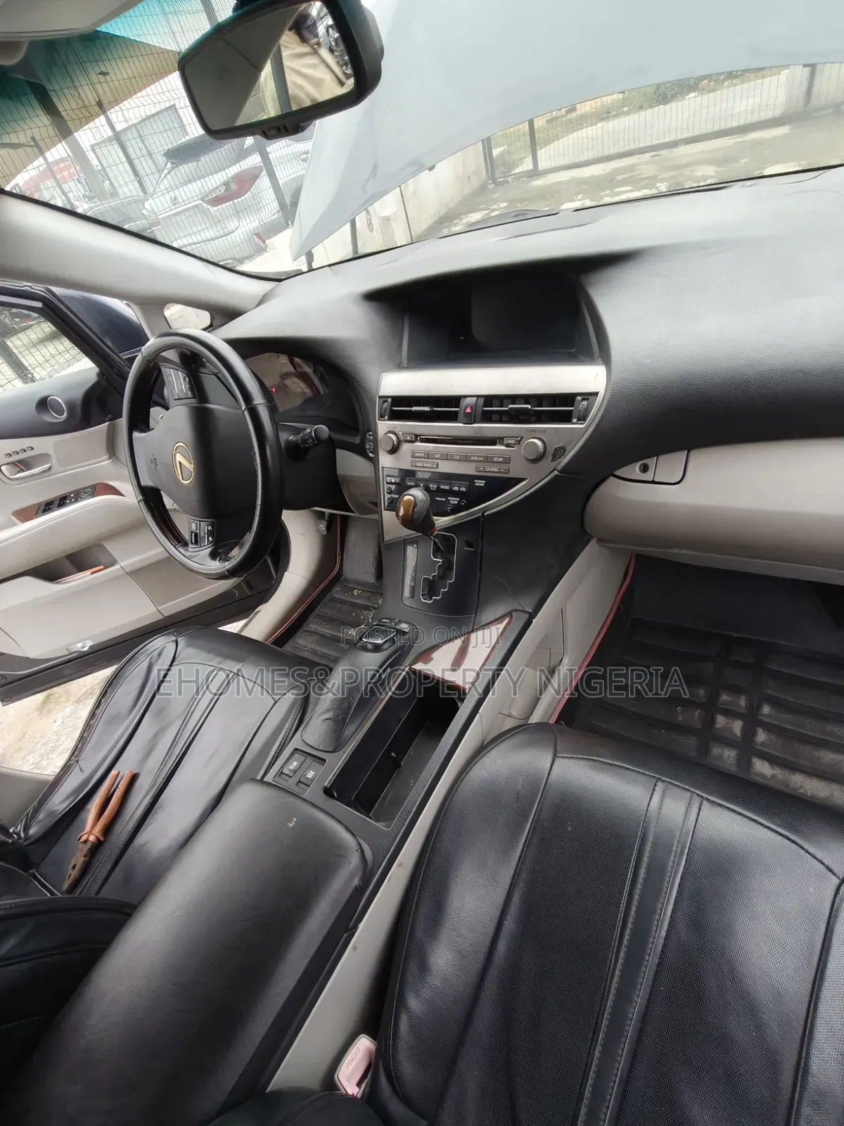 Lexus RX 2011 Gray