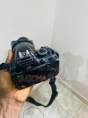 Nikon D3100 With Prime Lens