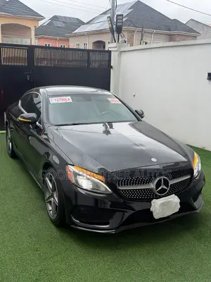 Mercedes-Benz C300 2017 Black