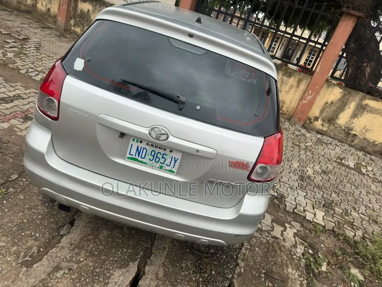 Toyota Matrix 2004 Silver