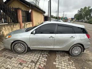 Toyota Matrix 2004 Silver