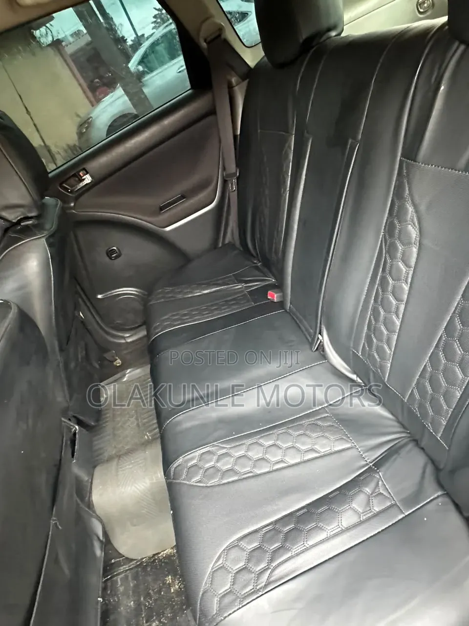 Toyota Matrix 2004 Silver