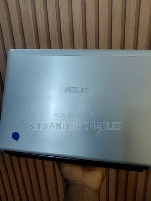 Laptop Asus U35JC 8GB Intel Core i3 HDD 160GB