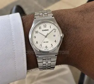 Casio Quality Luxury Men Chain Strap Wristwatch