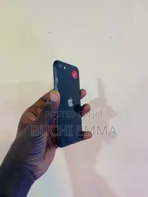 Apple iPhone SE (2020) 64 GB Black
