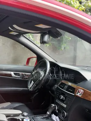 Mercedes-Benz C300 Sport 4Matic Sedan AWD (3.5L 6cyl 7A) 2013 Red