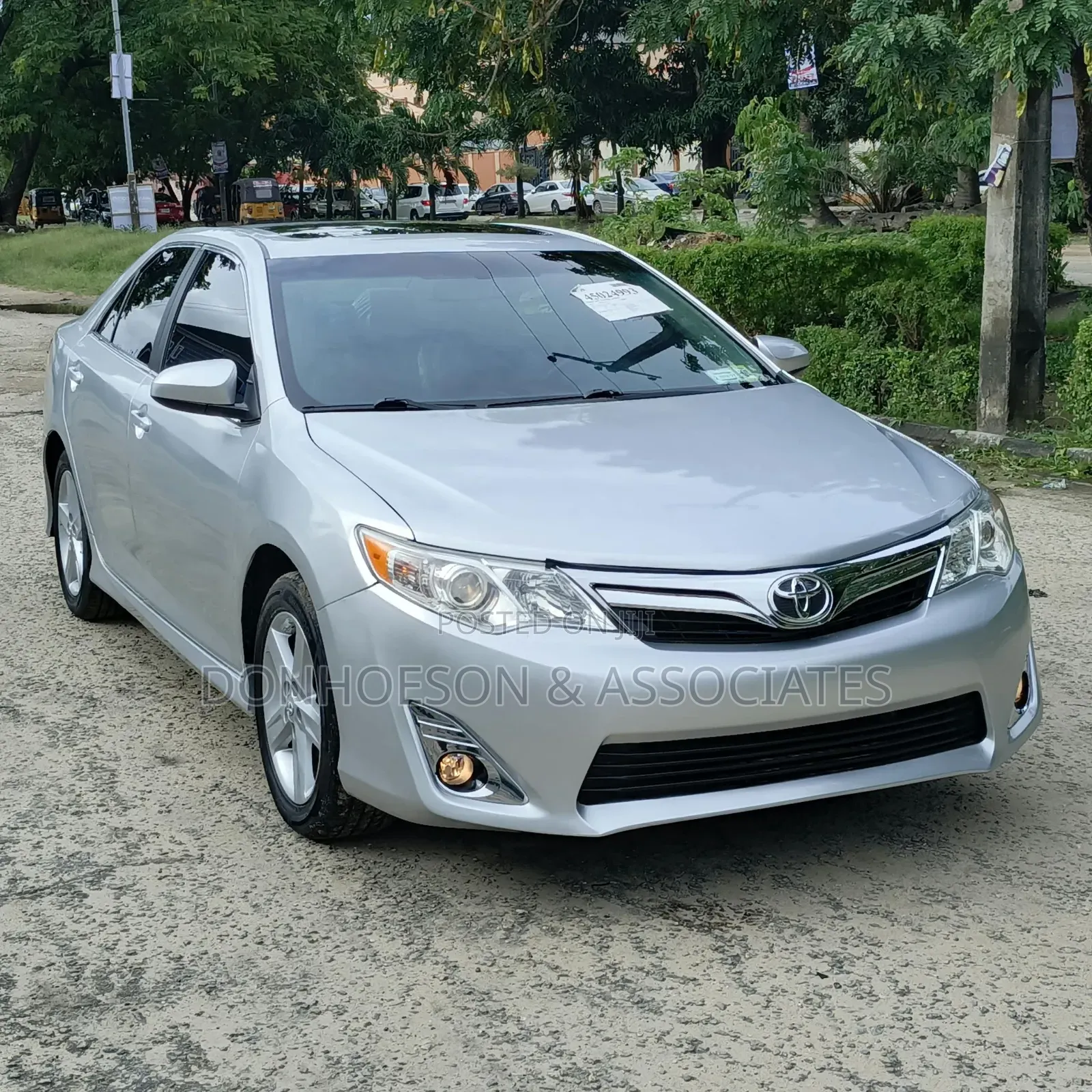 Toyota Camry 2014 Silver