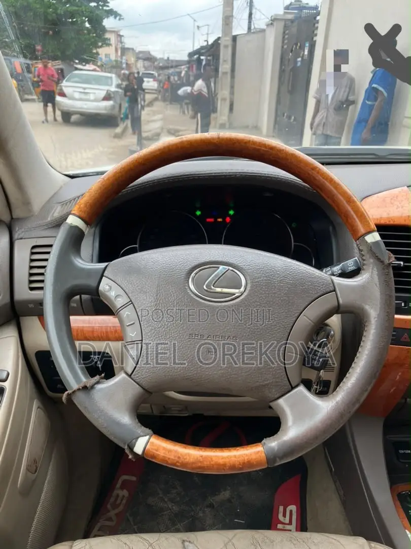 Lexus GX 470 2004 White