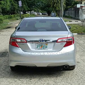 Toyota Camry 2014 Silver