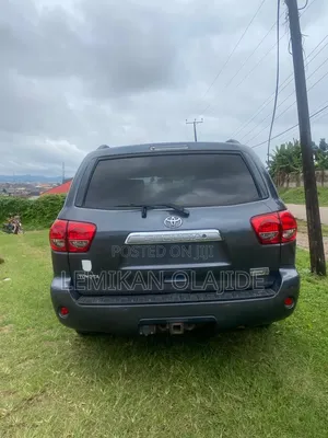Toyota Sequoia 2010 Gray