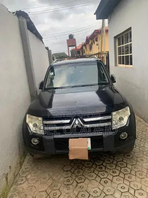 Mitsubishi Pajero 2008 Black