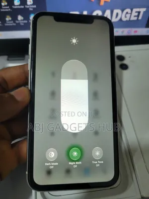 Apple iPhone 11 128 GB White