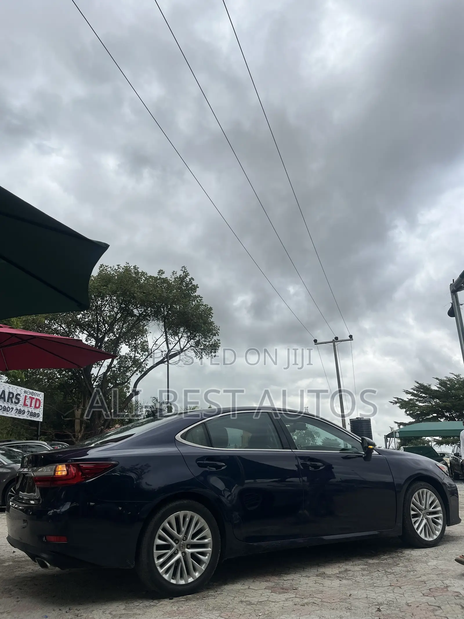 Lexus ES 2018 Blue