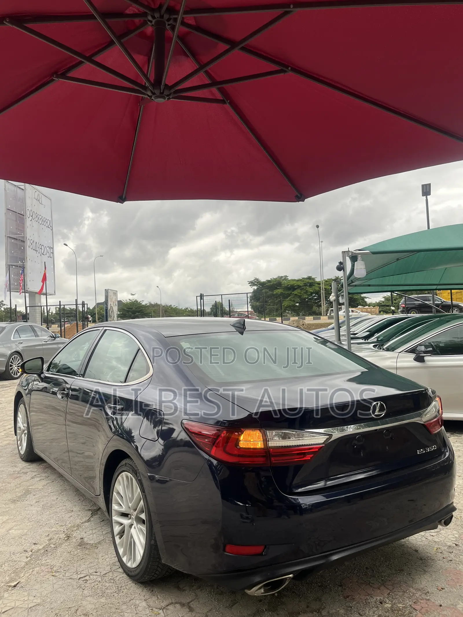 Lexus ES 2018 Blue