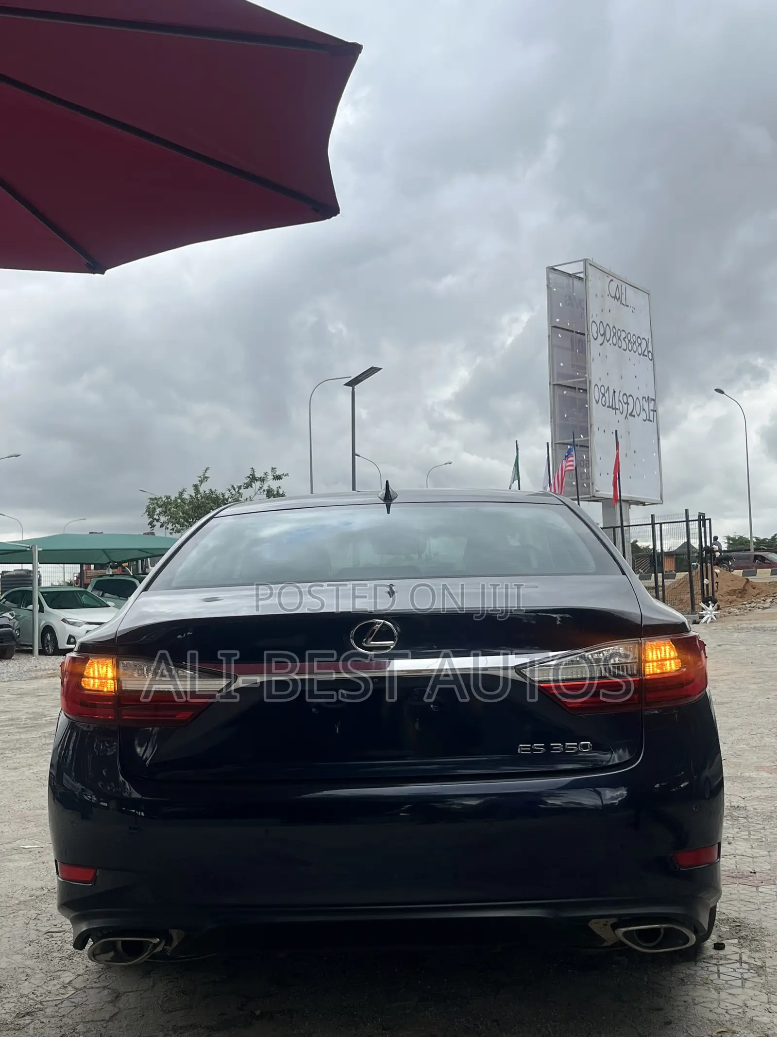 Lexus ES 2018 Blue