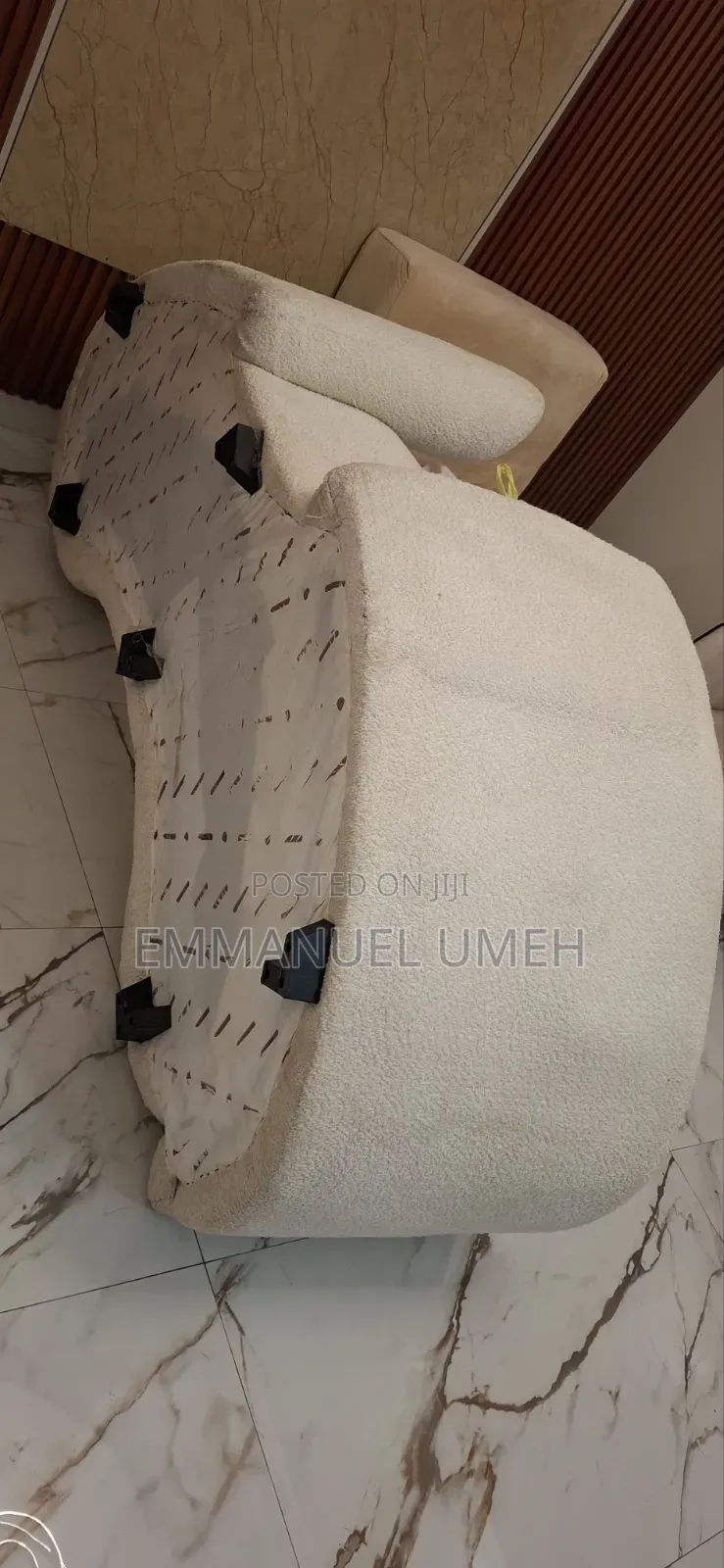 Wasabi Sofa