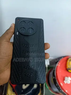 Tecno Camon 30 256 GB Black