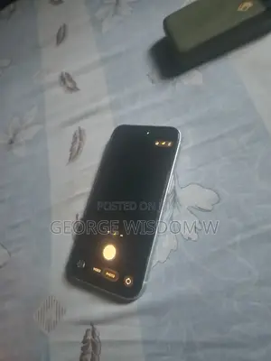 Apple iPhone 15 128 GB Green