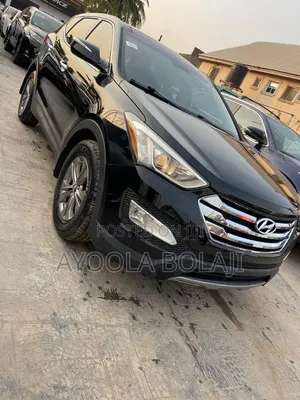 Hyundai Santa Fe 2014 Black