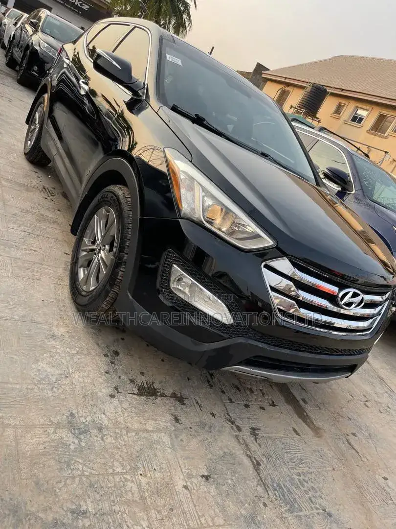 Hyundai Santa Fe 2014 Black