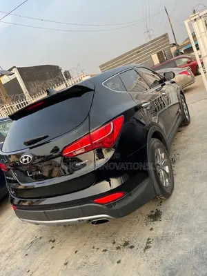 Hyundai Santa Fe 2014 Black