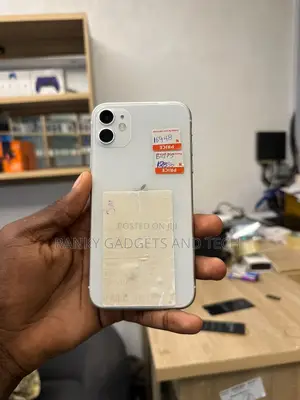 Apple iPhone 11 128 GB White