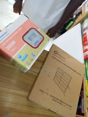 200 Watts Solar Floodlight Goodcom