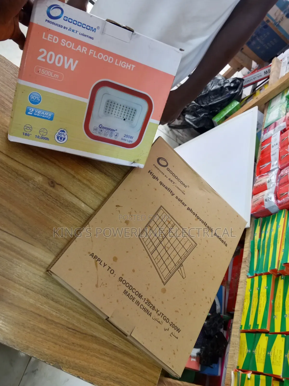 200 Watts Solar Floodlight Goodcom
