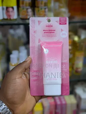 Smooth Diamond Paris Sunscreen