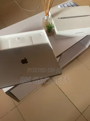 Laptop Apple MacBook Air 2020 M1 8GB Apple M1 SSD 256GB