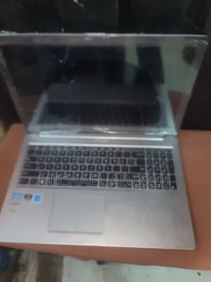Laptop Asus UX51VZ 8GB Intel Core i7 SSD 256GB