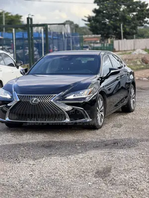 Lexus ES 2019 Black
