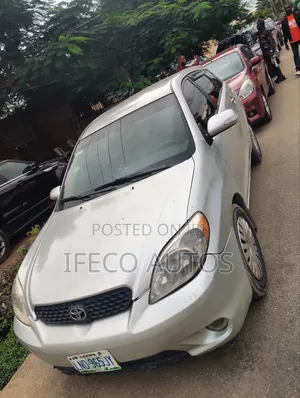 Toyota Matrix 2004 Silver