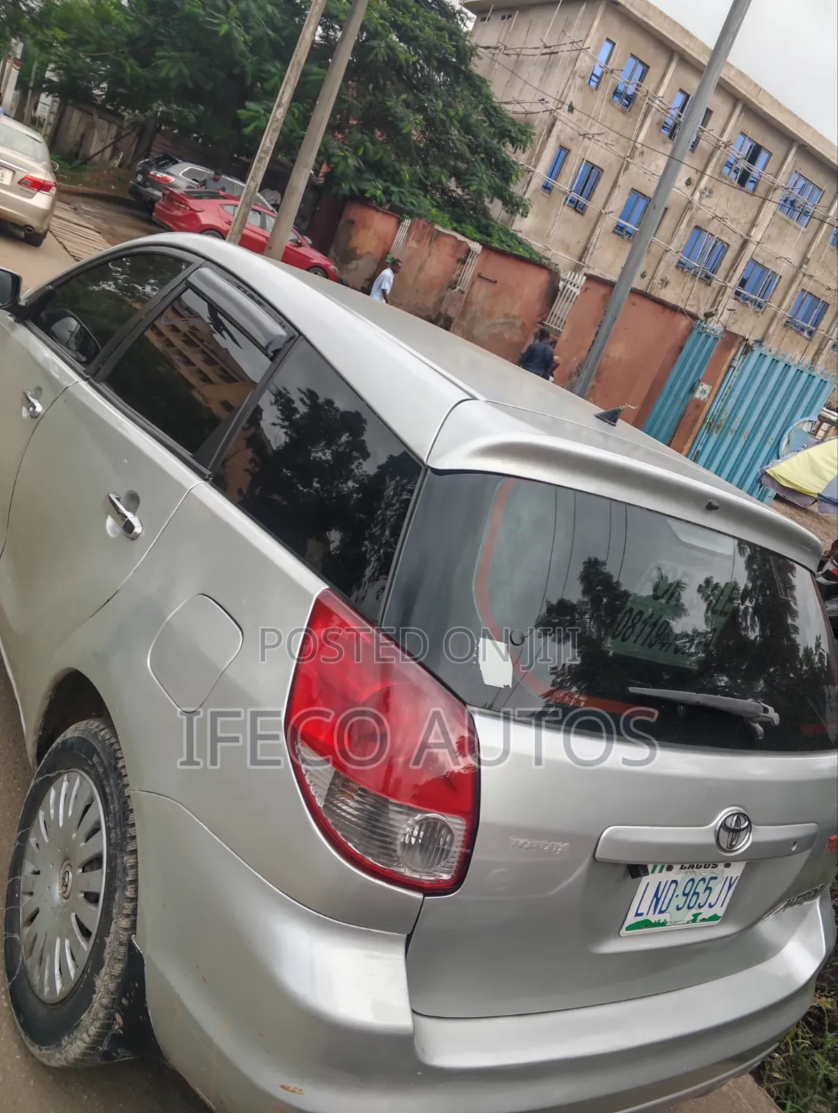 Toyota Matrix 2004 Silver