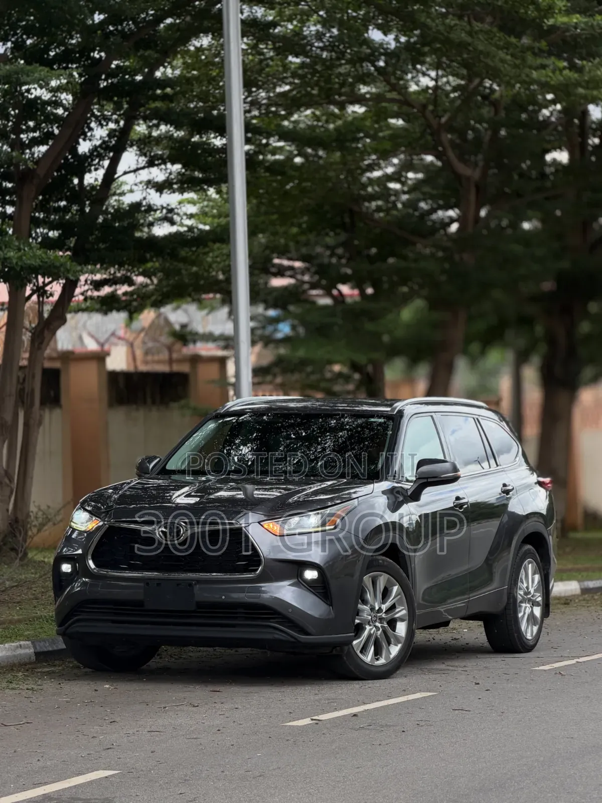 Toyota Highlander 2021 Black
