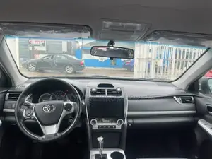 Toyota Camry SE 4dr Sedan (2.5L 4cyl 6A) 2012 White