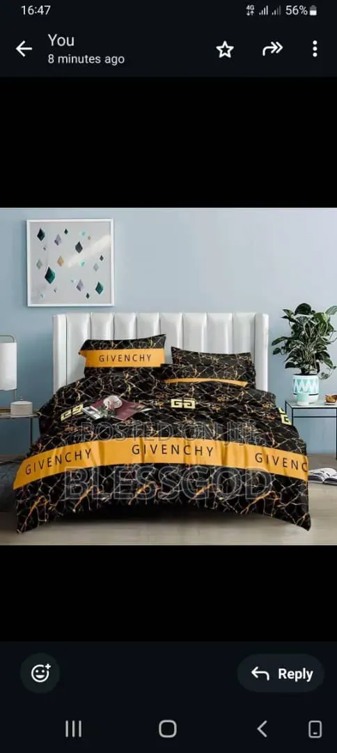Bedsheets Duvet and Four Pillow Cases