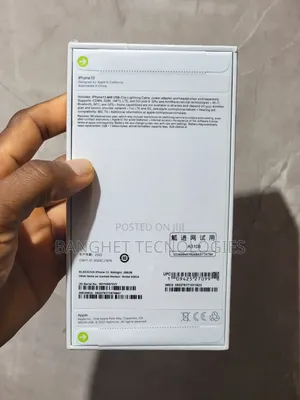New Apple iPhone 13 256 GB Black