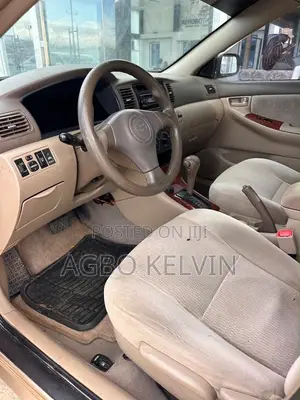 Toyota Corolla 2008 Gold