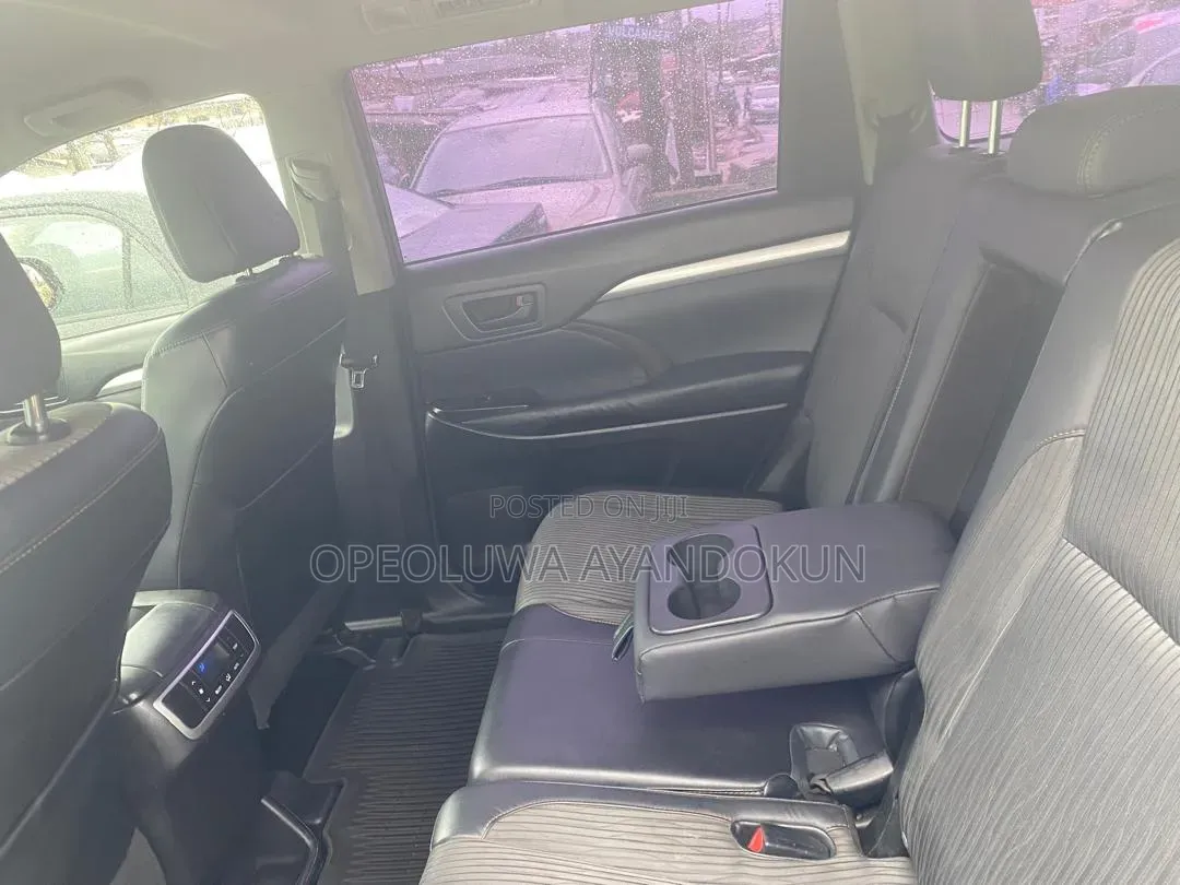 Toyota Highlander 2016 Gray
