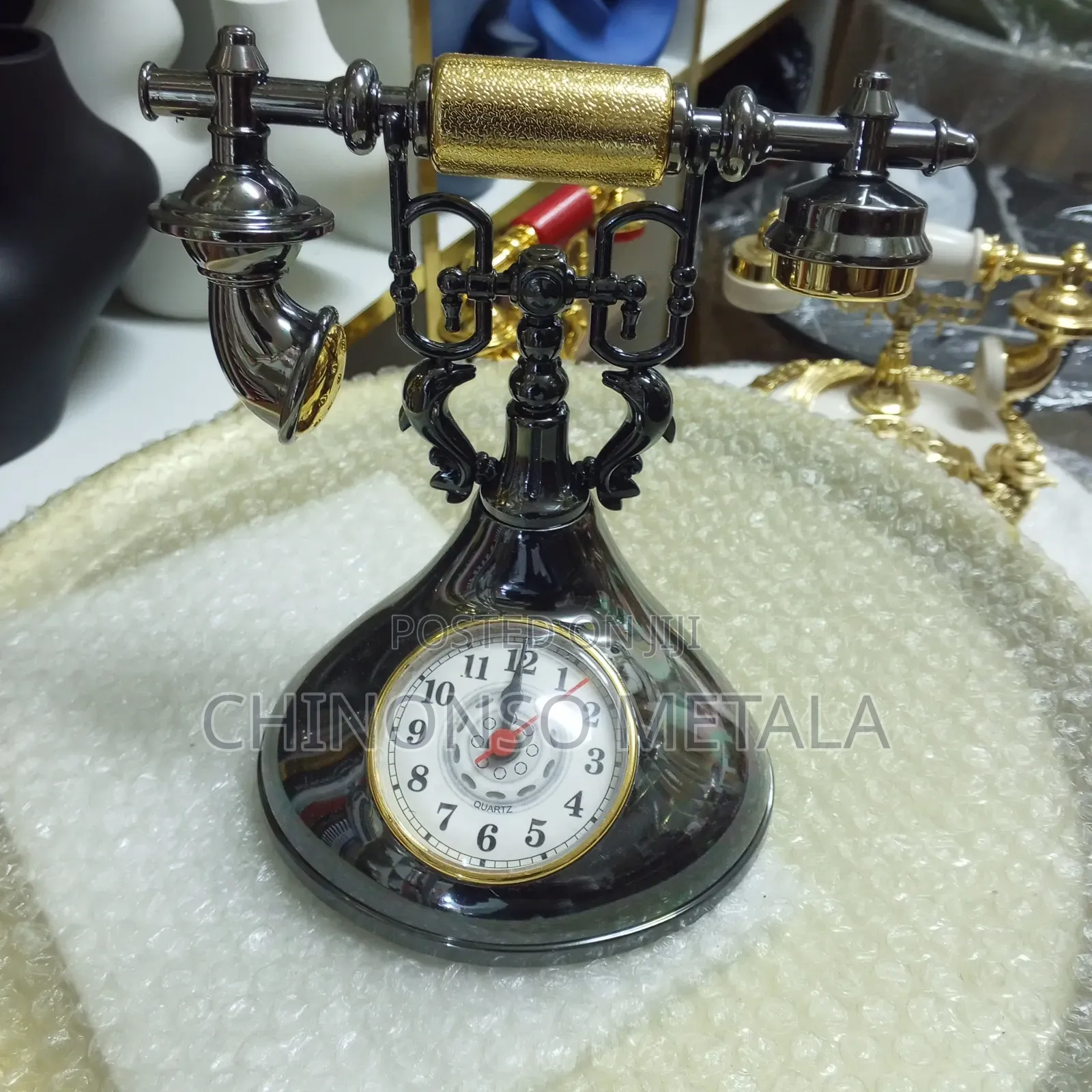 Figurines and Decor Items