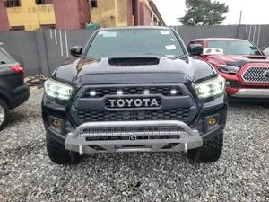 Toyota Tacoma 4dr Double Cab 2016 Black