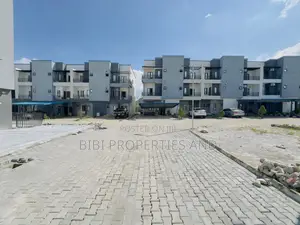 4bdrm Townhouse/Terrace in Life Camp for sale