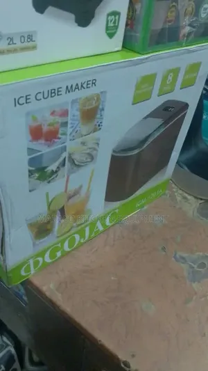 Ice Cube Maker