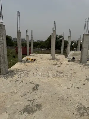 5bdrm Townhouse/Terrace in Lake Hill Estate, Jabi for sale