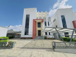 5bdrm Duplex in Guzape District for sale